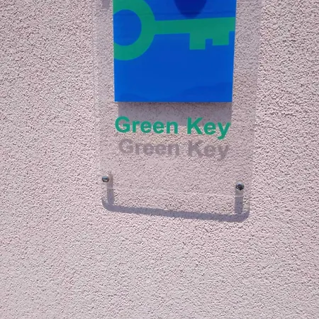 Onar شقة فندقية 3*